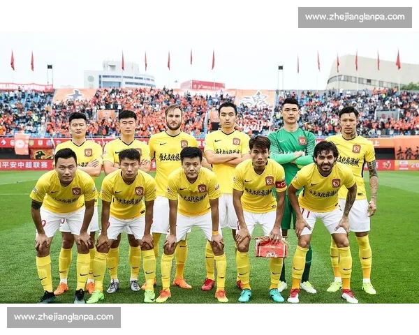 一方vs恒大焦点对决解析球队状态战术博弈与赛果前瞻关键球员